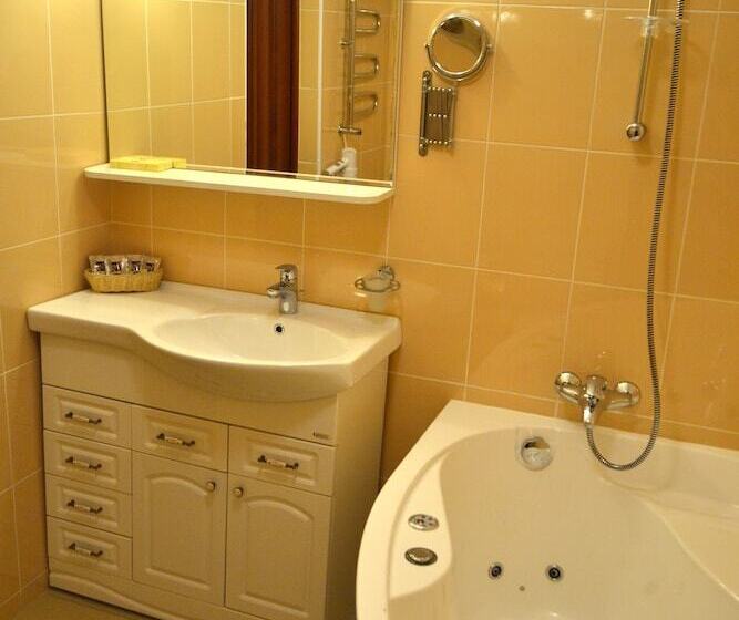 Azimut Hotel Yaroslavl