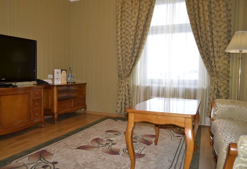 Azimut Hotel Yaroslavl