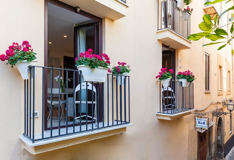 Bed and Breakfast Sorrento Flats