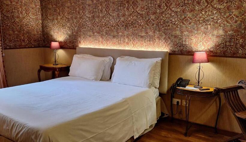 تختخواب و صبحانه Welcome House