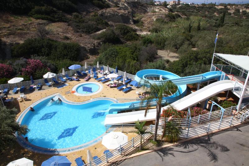 Bellos Hotel Apartments