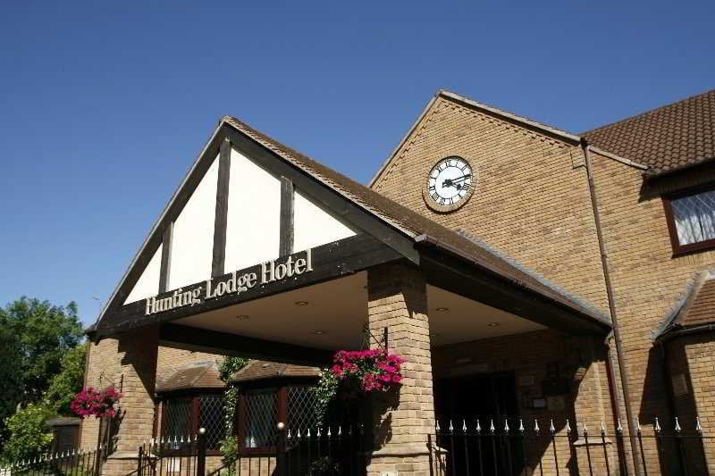 Bespoke Hunting Lodge Hotel