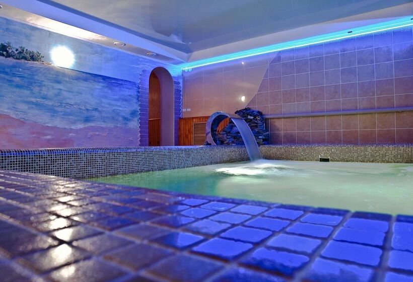 Business Hotel Avrora