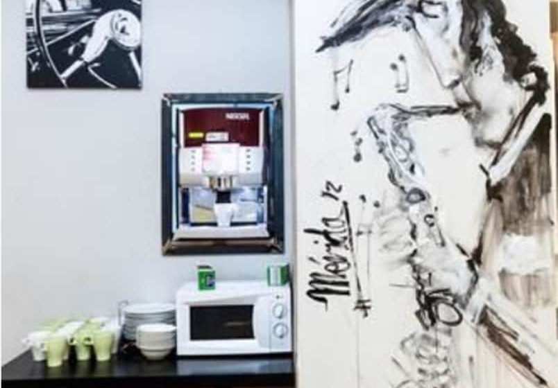 Feel Hostels Soho Malaga