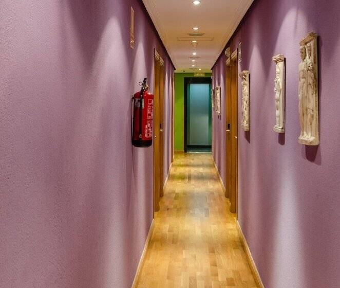 مسافرخانه Las Abadías