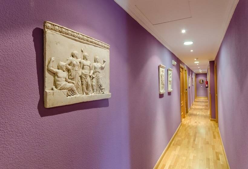 مسافرخانه Las Abadías