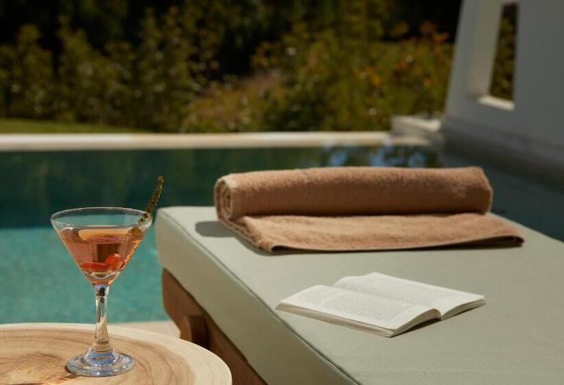 酒店 Absolute Kiotari Resort