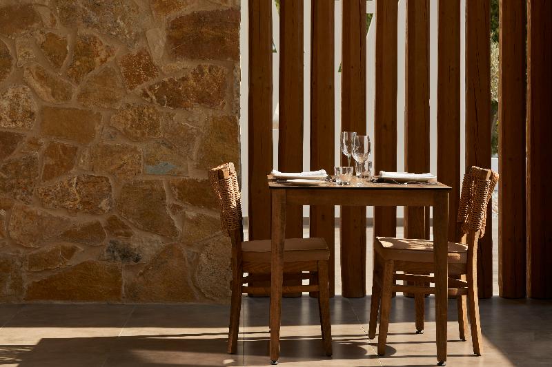 酒店 Absolute Kiotari Resort