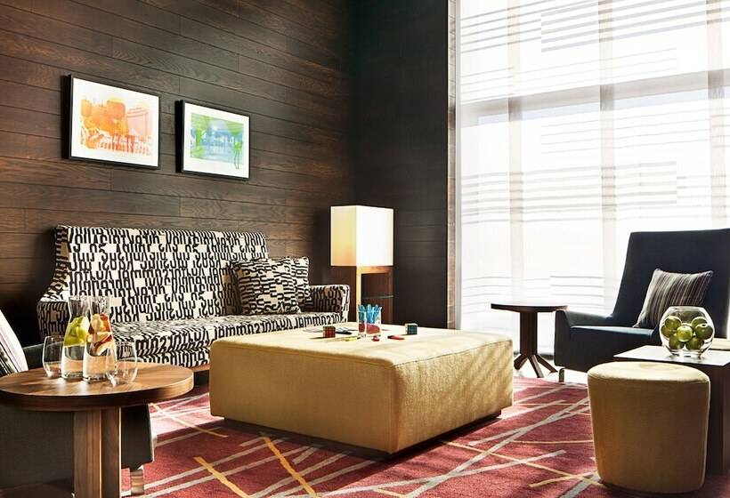 Hotel Aloft London Excel