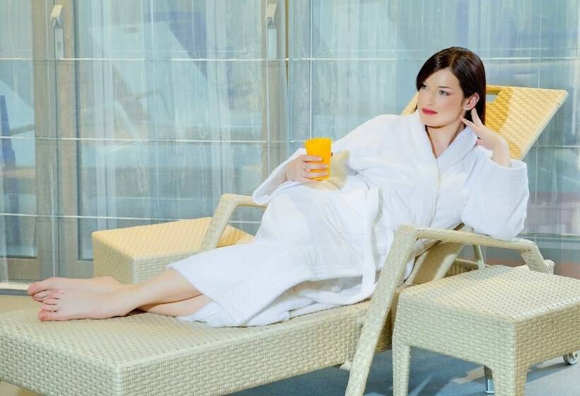 Ambassador Hotel Kaluga