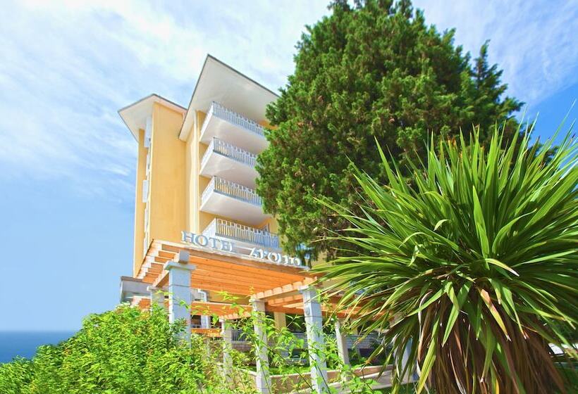 Wellness Hotel Apollo – Lifeclass Hotels & Spa, Portorož