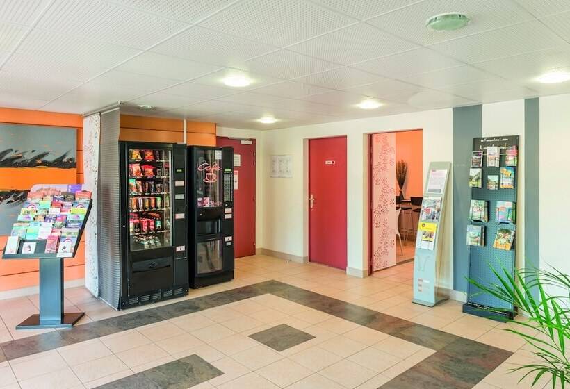 Отель Appart City Classic Nantes St Herblain