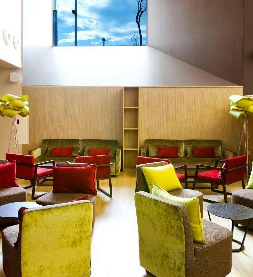 فندق Atenea Port Barcelona Mataro