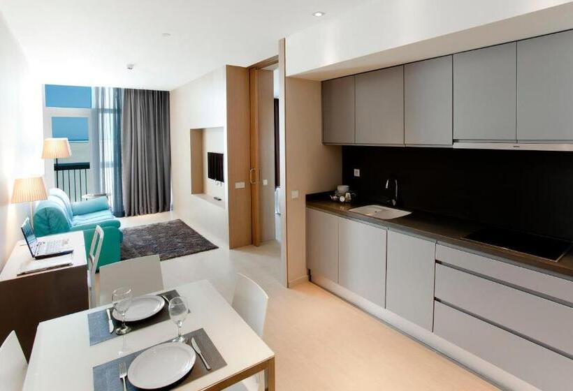 فندق Atenea Port Barcelona Mataro