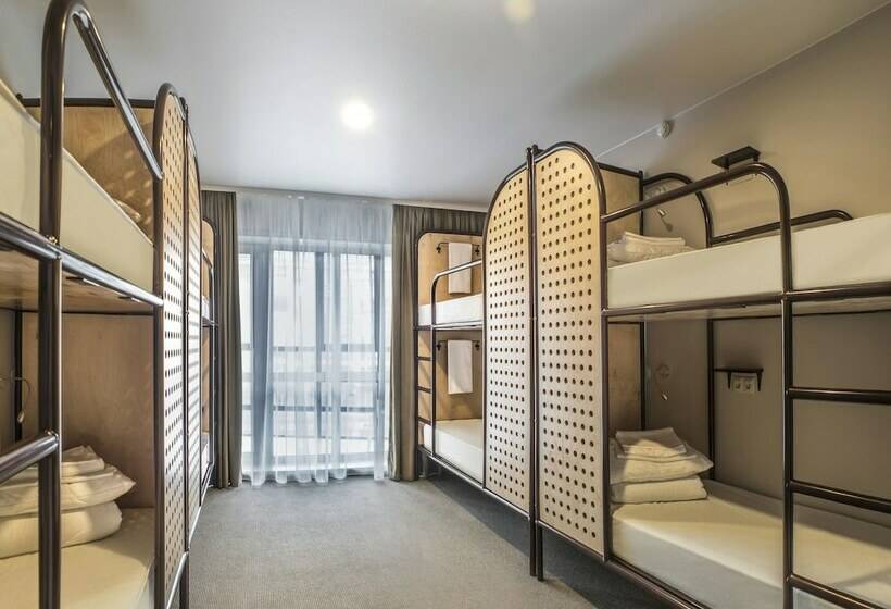 هتل Centre Avanta