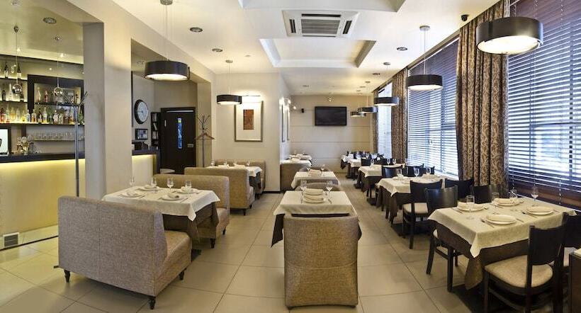 هتل Centre Avanta