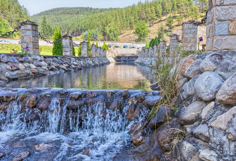 St. Spas Hotel & Balneo Complex