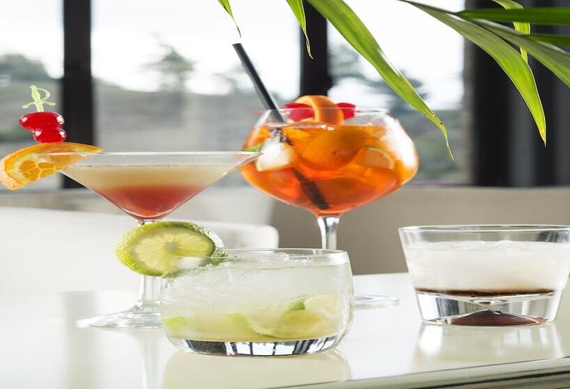 St. Spas Hotel & Balneo Complex