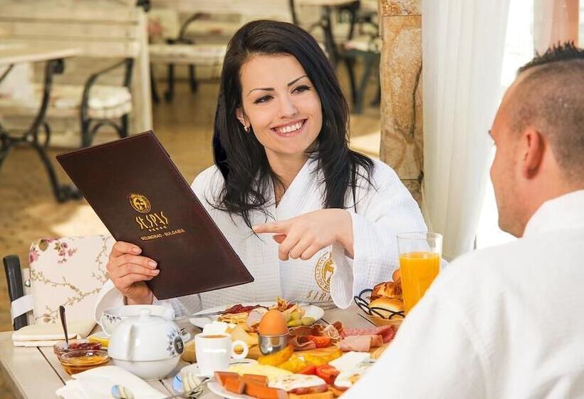 St. Spas Hotel & Balneo Complex