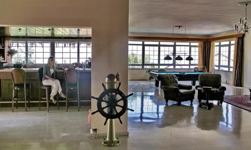 酒店 Belvedere Aeolis