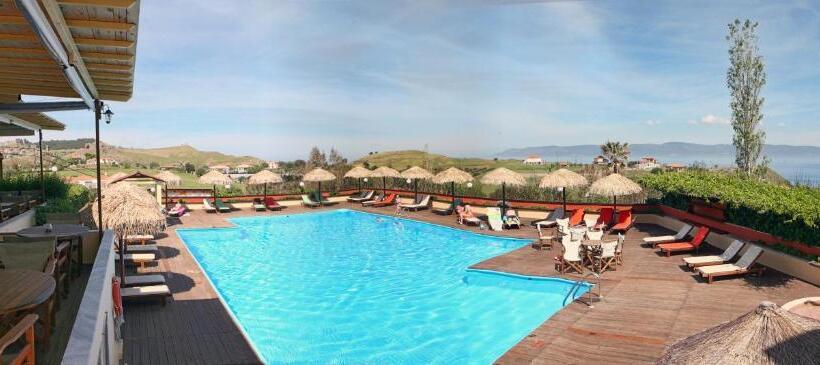 酒店 Belvedere Aeolis