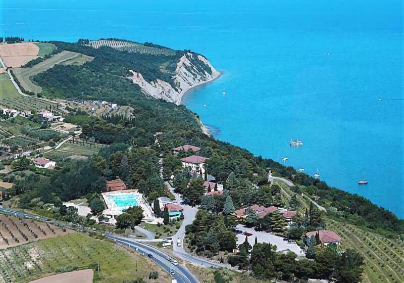 Belvedere Resort Hotels