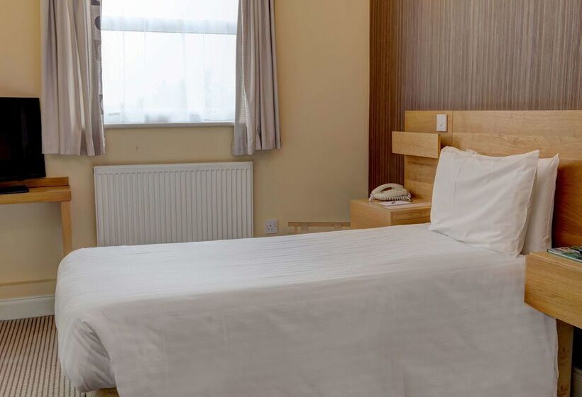 בית מלון כפרי Best Western Thurrock