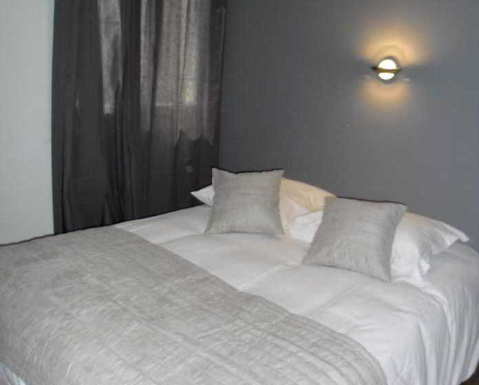 בית מלון כפרי Blue