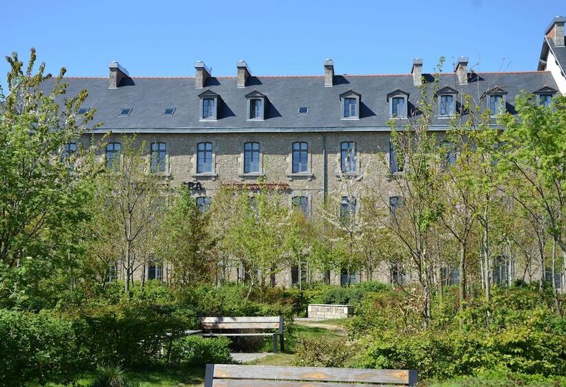 Brit Hotel Spa Le Connetable