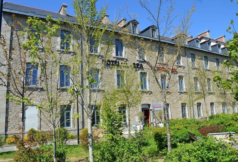 Brit Hotel Spa Le Connetable