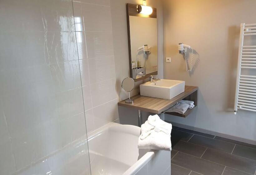 Brit Hotel Spa Le Connetable