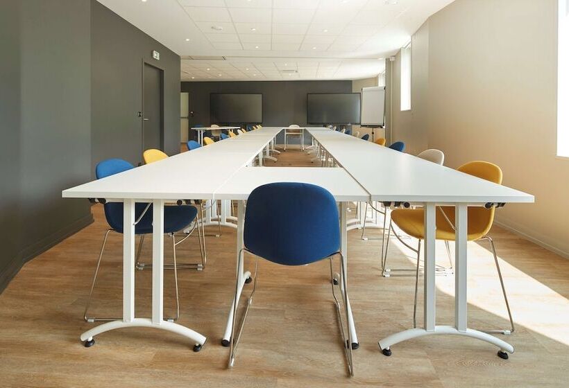 ホテル Campanile Nantes Centre  Saint Jacques