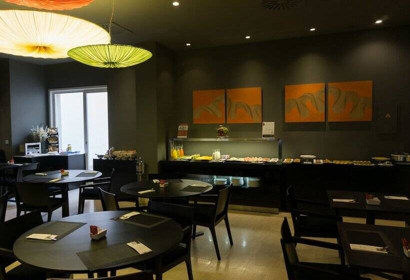 호텔 Carris Cardenal Quevedo