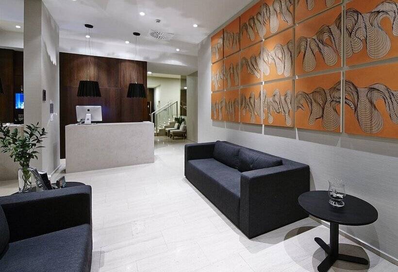 호텔 Carris Cardenal Quevedo