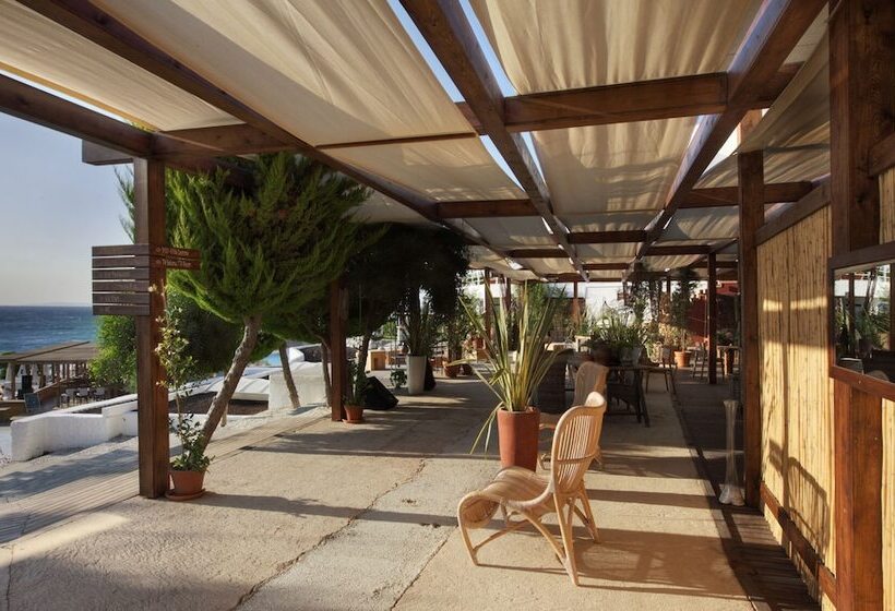 فندق Ceshme Plus