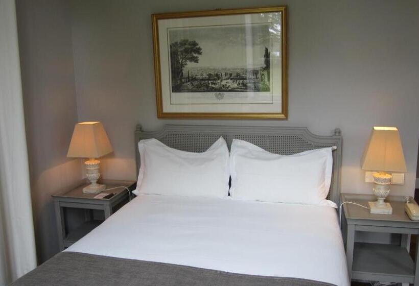 فندق Château De Lazenay   Résidence Hôtelière