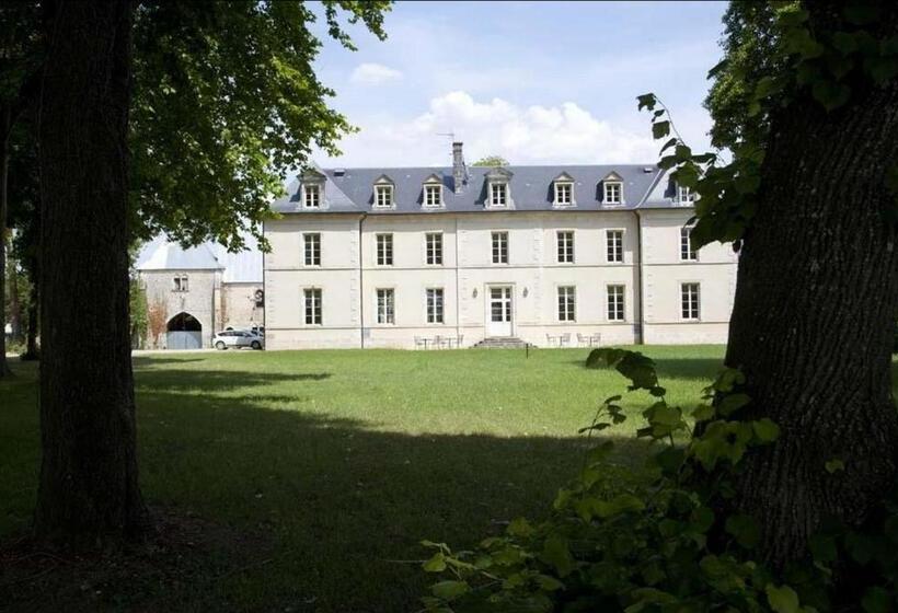 فندق Château De Lazenay   Résidence Hôtelière