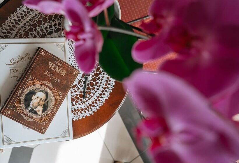 בית מלון כפרי Chekhov