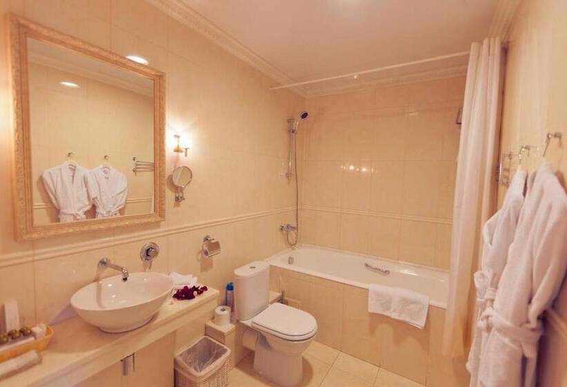 בית מלון כפרי Chekhov