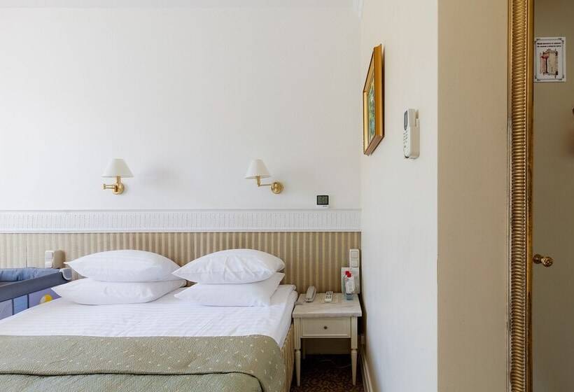 בית מלון כפרי Chekhov