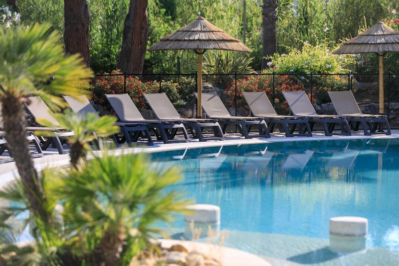 ホテル Club Le Capet