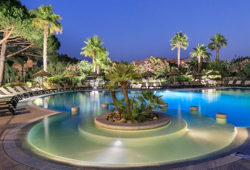 ホテル Club Le Capet