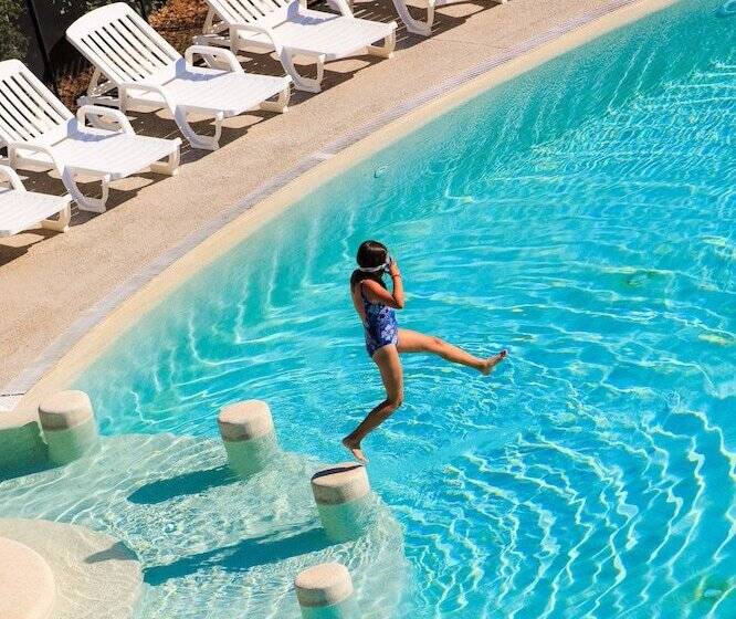 ホテル Club Le Capet