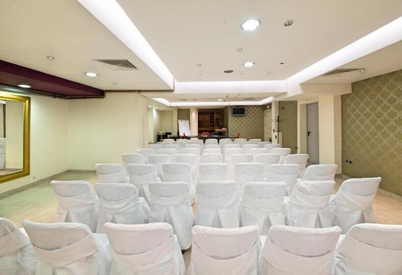 ホテル Comfy Boutique