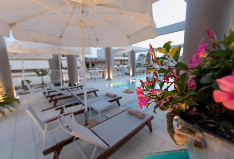 ホテル Comfy Boutique