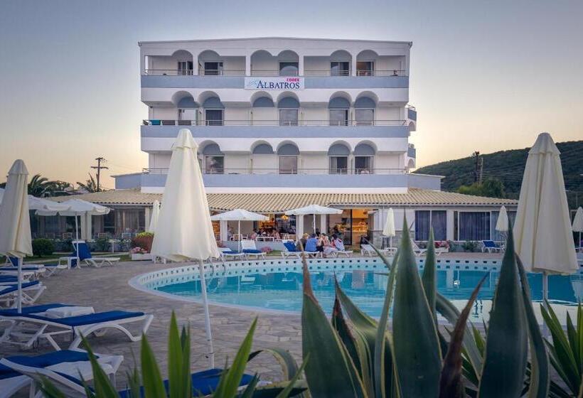 Отель Albatros