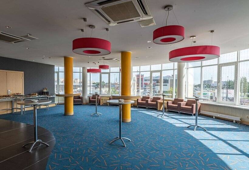 Cosmos Astrakhan Hotel, A Member Of Radisson Individuals