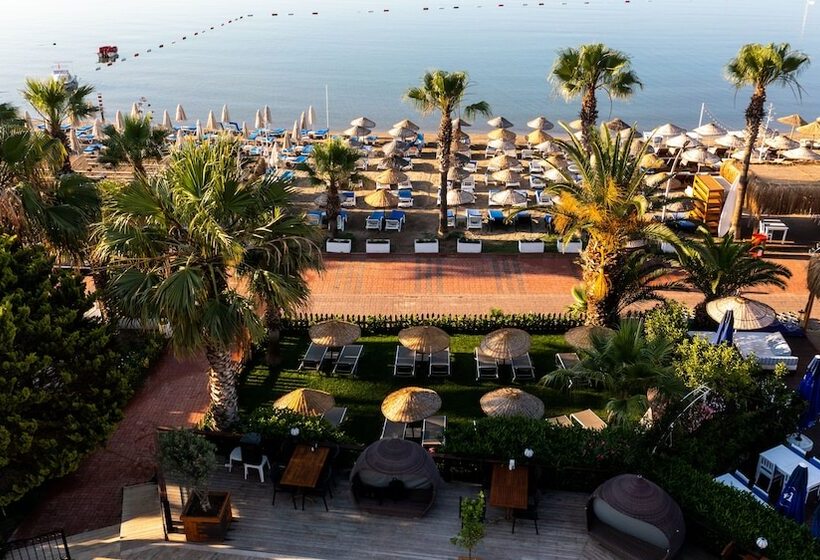 Costa Bitezhan Hotel   All Inclusive