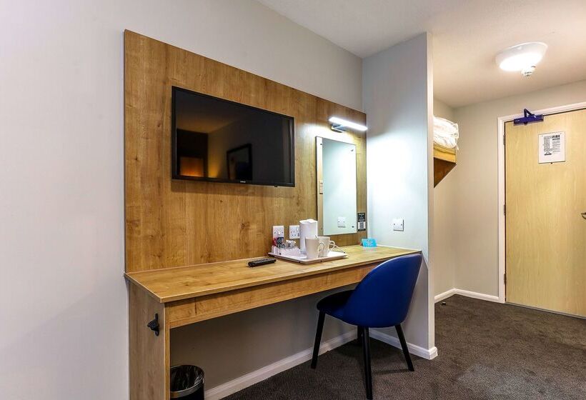 فندق Days Inn London Stansted Airport