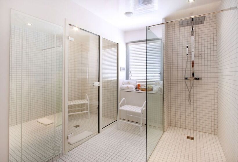 בית מלון כפרי De Gantès